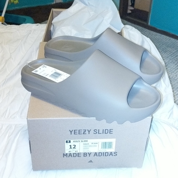 adidas YEEZY SLIDE INFANTS Green adidas Belgium